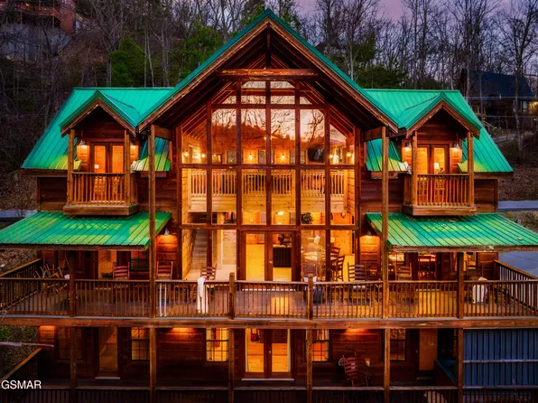 1167 Upper Alpine Way, Gatlinburg, TN 37738