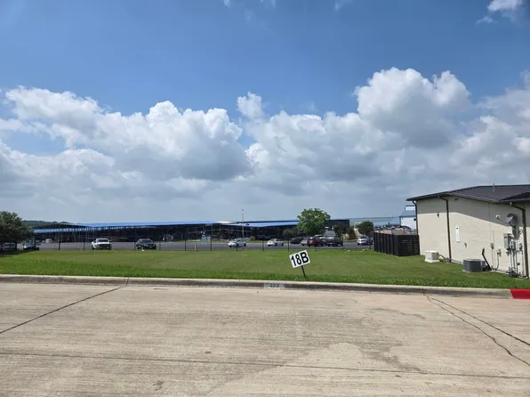 303 Harborview Dr, Rockwall, TX 75032