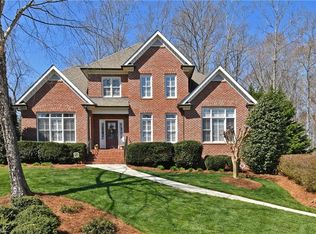 438 N Hiddenbrooke Dr, Advance, NC 27006