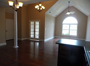 4th image of 3834 Oakley Pl #3834