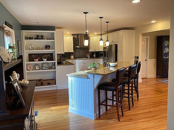 2nd image of 4748 Carnoustie Ln