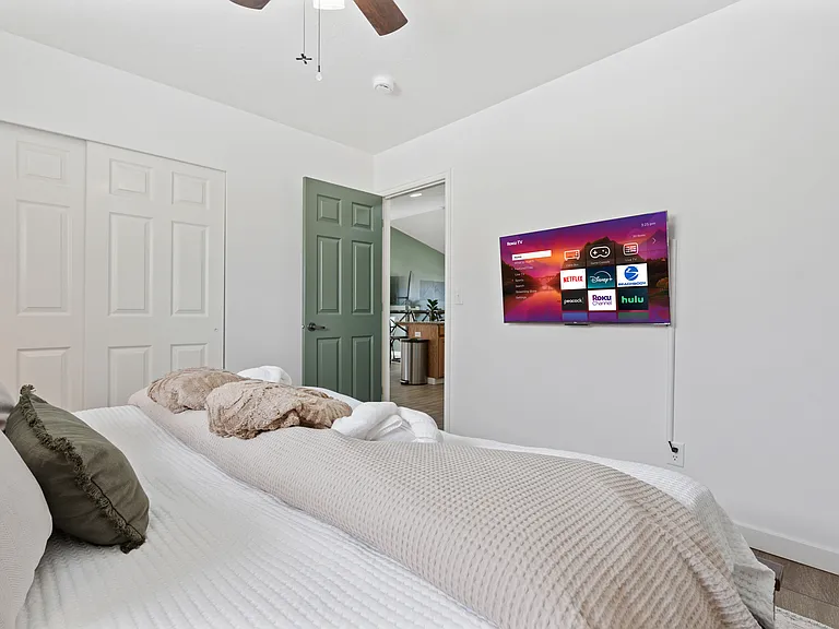 120 N Century Dr — Photo 10