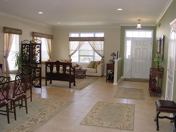 2nd image of 318 Blanketflower Ln