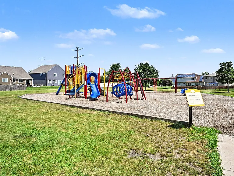 1329 Prairie Creek Trl — Photo 26