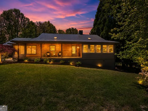 212 Hickory Oak Holw, Cumming, GA 30040