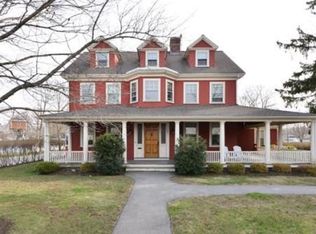 32 Sea St, Weymouth, MA 02191