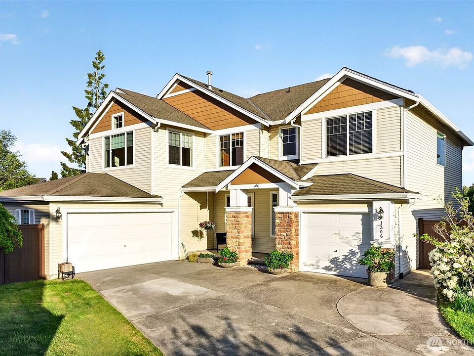 1st image of 1306 68th Street SE