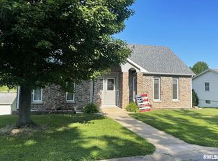 705 S Ridge Ave, Steeleville, IL 62288