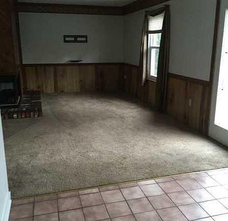 5th image of 296 Whitney Chase Ln