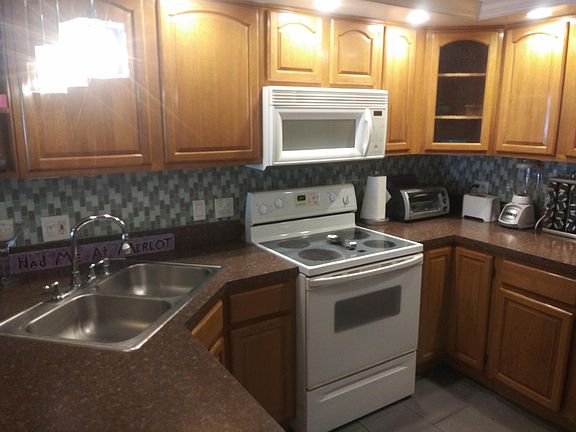 5th image of 1735 Cupecoy Cir #L10