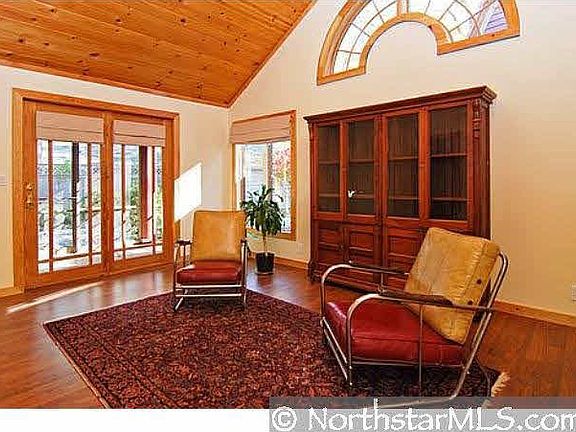 5th image of 2515 W 40th Street