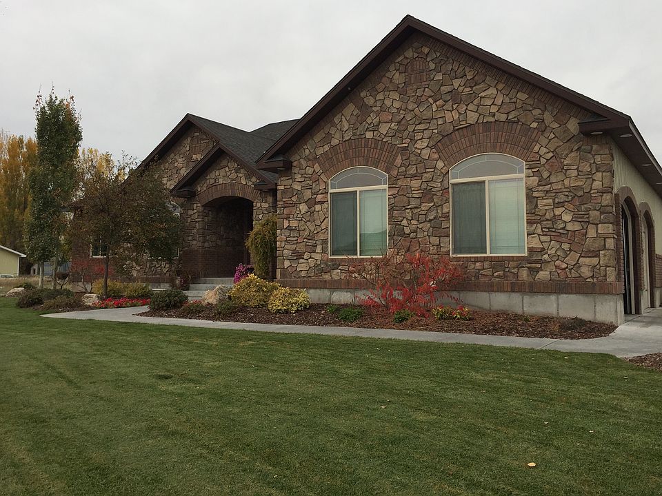1st image of 1128 Green Willow Dr