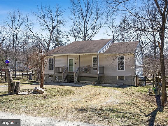 4th image of 402 Crestview Dr