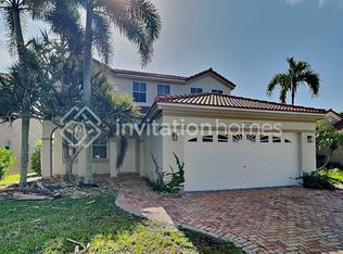 780 Falling Water Rd, Fort Lauderdale, FL 33326
