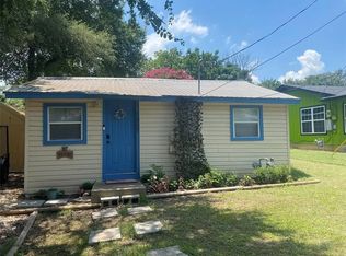 1007 Johnson St, Lockhart, TX 78644