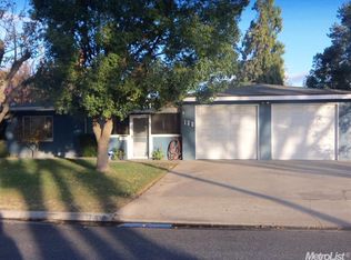 180 N Berkeley Ave, Turlock, CA 95380