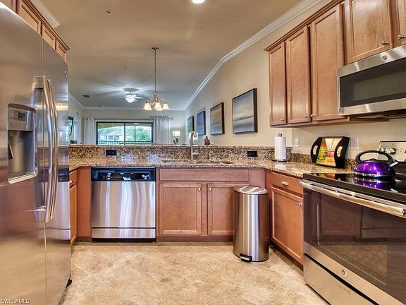 5th image of 9529 Avellino Way Unit 2822