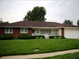 1945 SW Navajo Ln, Topeka, KS 66604