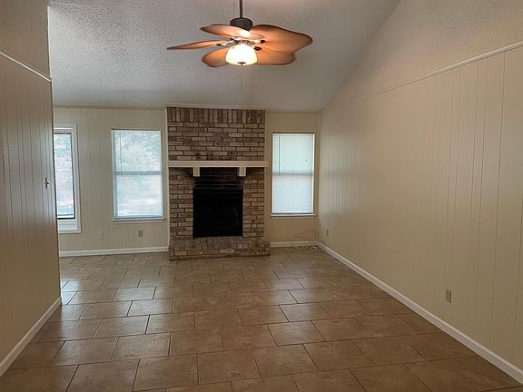 Family Room 1