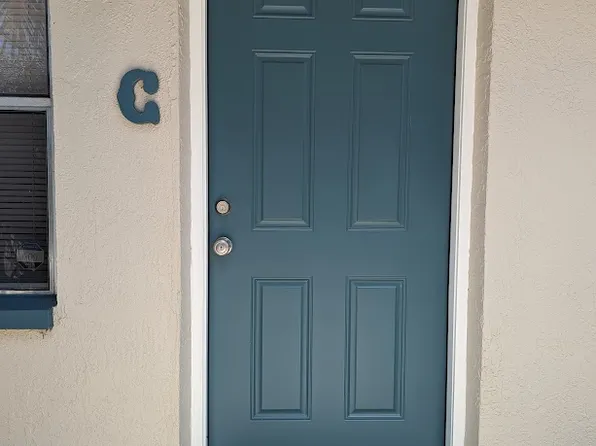 1821 Georgianna St, Largo, FL 33774