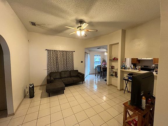 4th image of 3909 Calle Tuxpan
