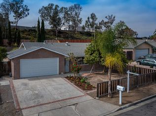 1226 Waxwing Dr, Vista, CA 92083