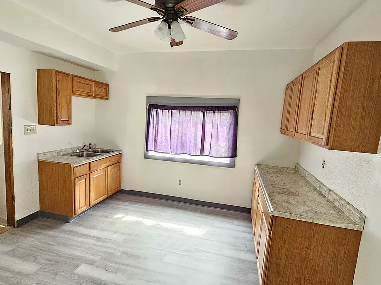 3444 N Richards St — Photo 9