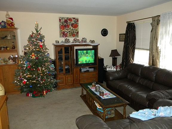 2nd image of 7629 Northway Dr