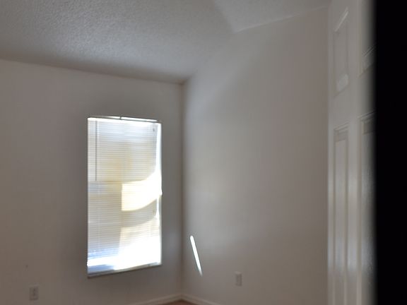 3rd image of 6043 White Sails Dr