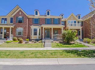 8438 Devinney Ct, Arvada, CO 80005