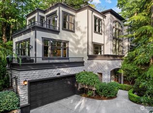 576 Washington Pl E, Seattle, WA 98112