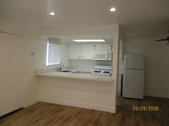 2nd image of 631 E Elk Ave APT 8