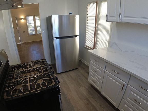 3rd image of 1501 12th Ave #1503