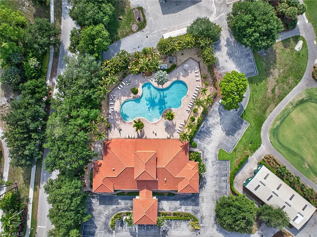 4 bed, 2.0 bath, 2244 sqft, $3,500 — Photo 4