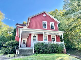 959 Constitution Ave, Jessup, PA 18434
