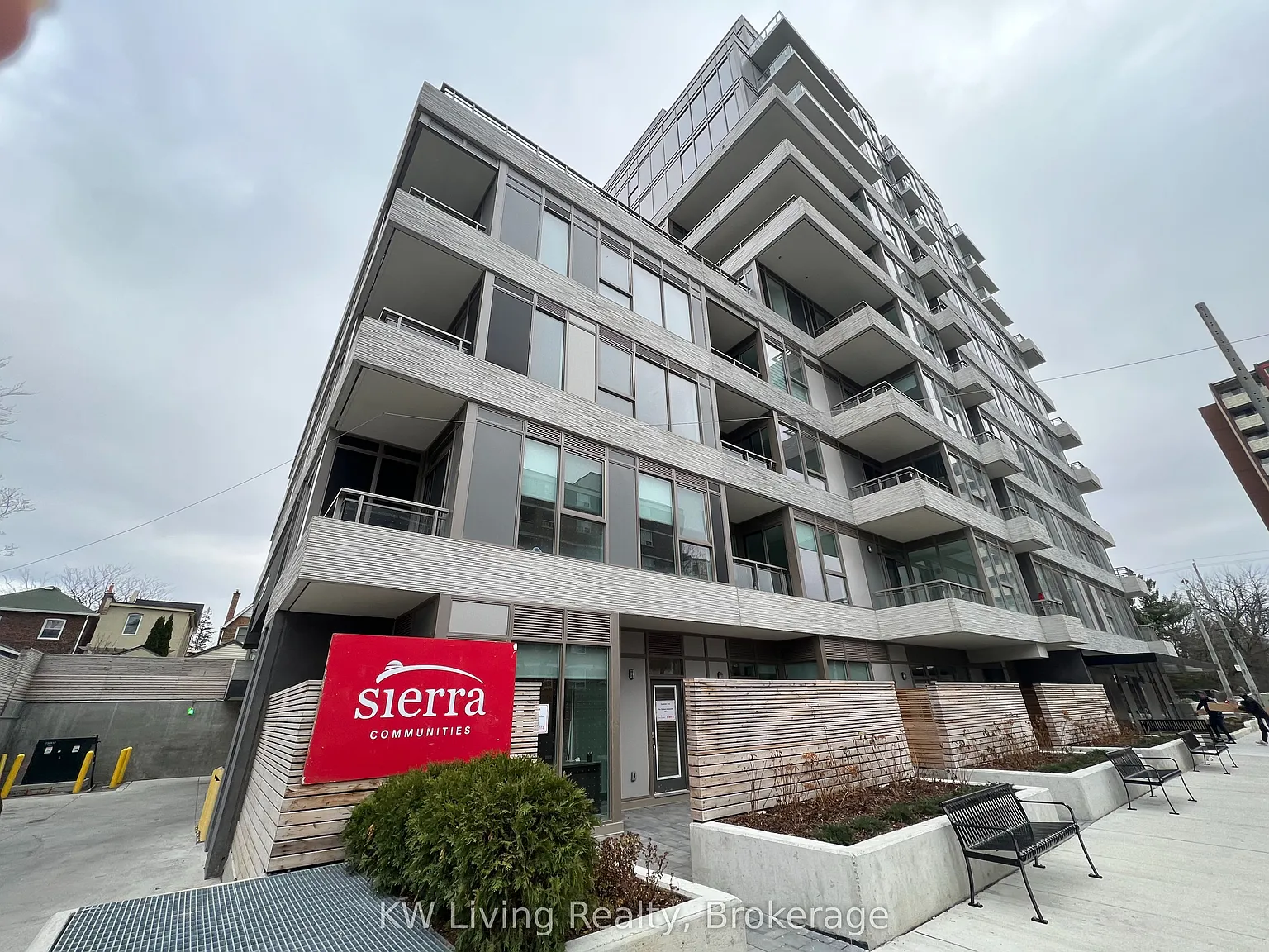Cardiff Condo — Photo 1