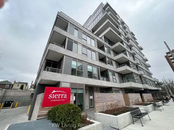 1 Cardiff Rd, Toronto, ON