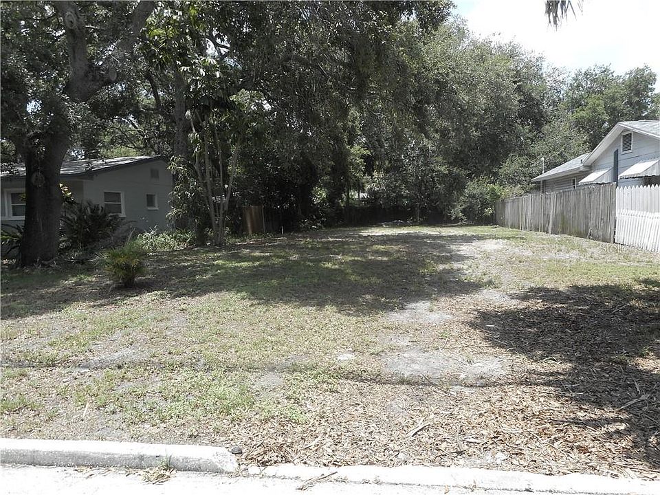 1st image of 8143 26th Ave N