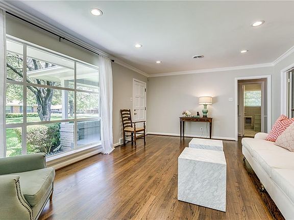 5th image of 6560 Danbury Ln