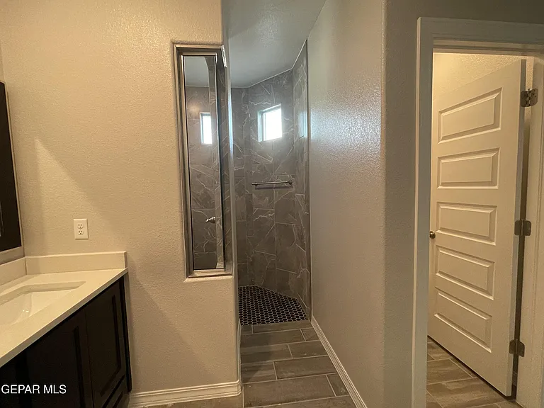 6009 Hidden Clove Ct — Photo 17