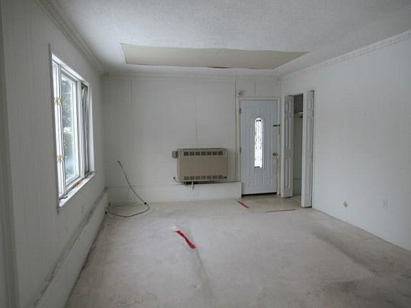 2nd image of 19 N Park St