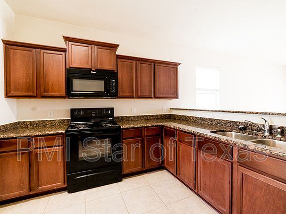 4th image of 142 Cottonwood Dr