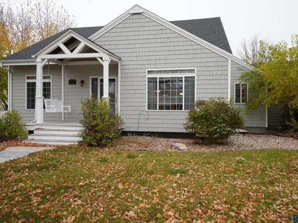 404 N Morning Rain Ave, Brandon, SD 57005