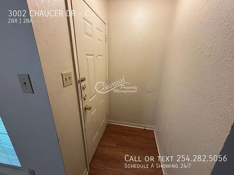3002 Chaucer Dr #C — Photo 4