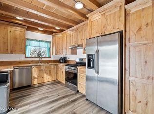 29222 N 1st St, Athol, ID 83801