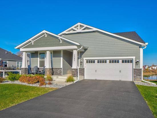 7582 Oak Hill Rd, Woodbury, MN 55129