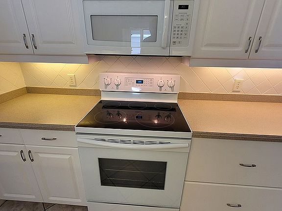 4th image of 8311 Morgan Dr