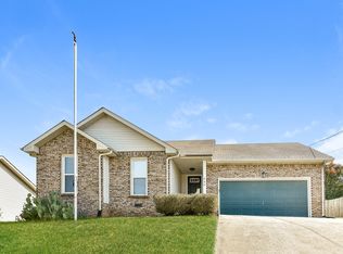 330 Brook Mead Dr, Clarksville, TN 37042