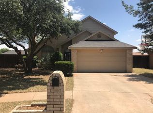 8701 Dover Ave, Lubbock, TX 79424