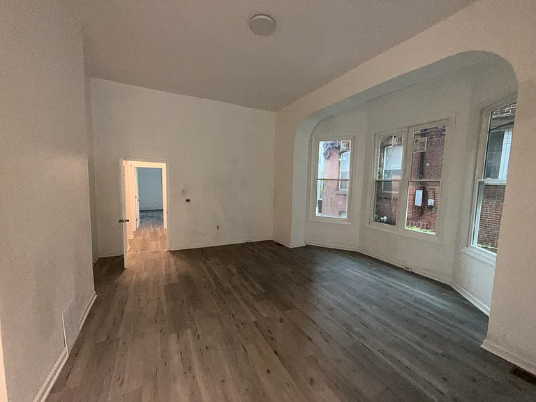 1525 N 16th St #1R — Photo 6